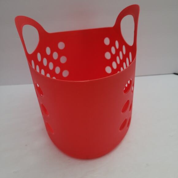 Red Basket with Handles - 10x7x12 inches - Great Condition! - Picture 3 of 9